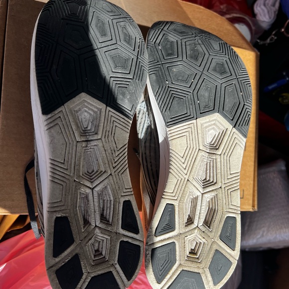 Nike - Picture 5 of 5